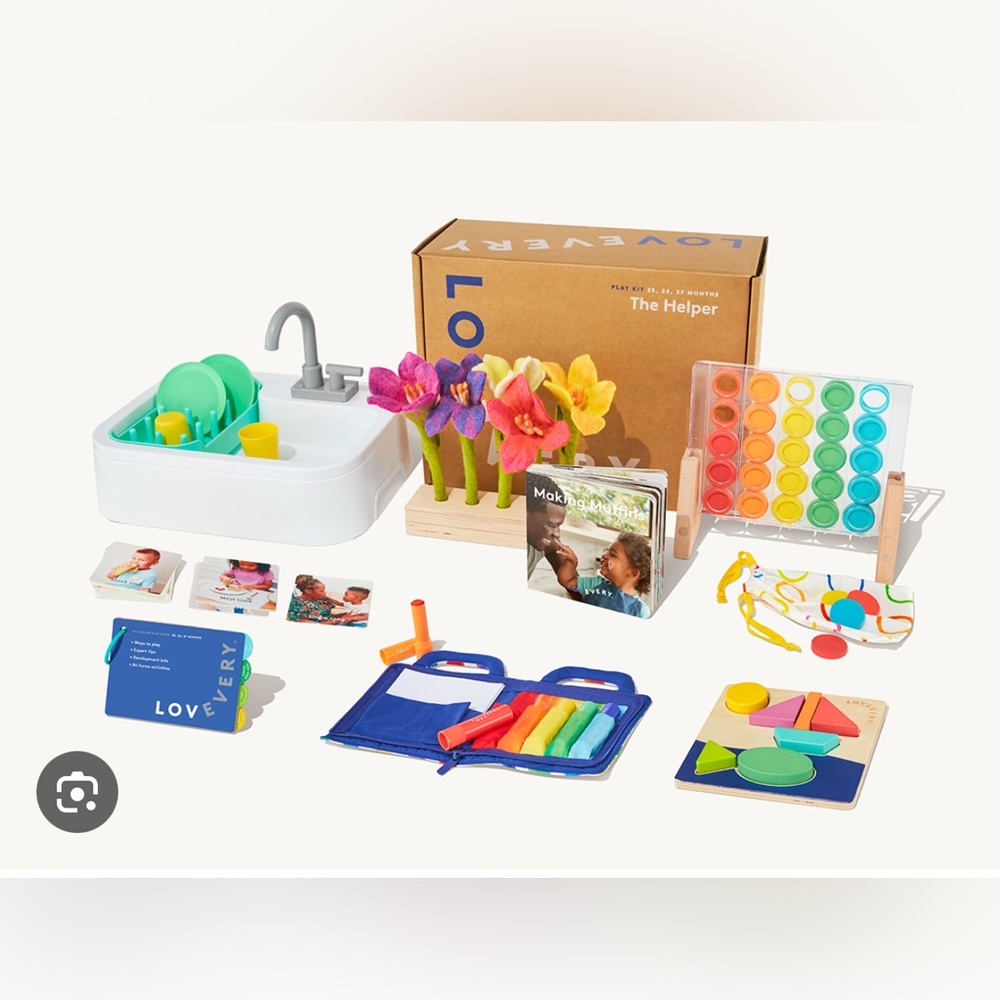 Lovevery The Helper Kit